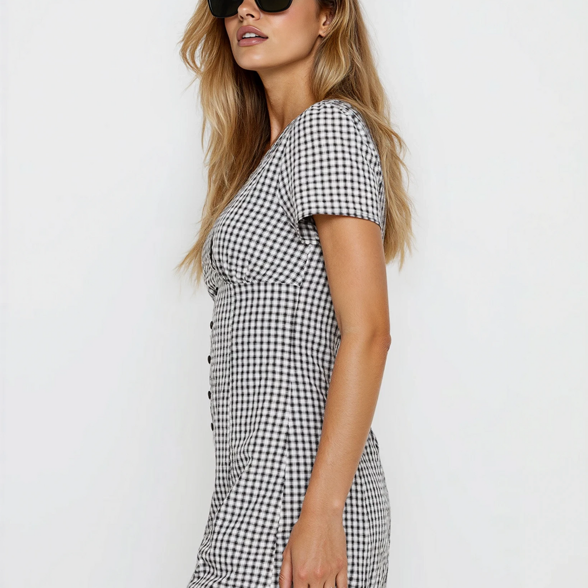 Lilia | Mini Dress with Button Front