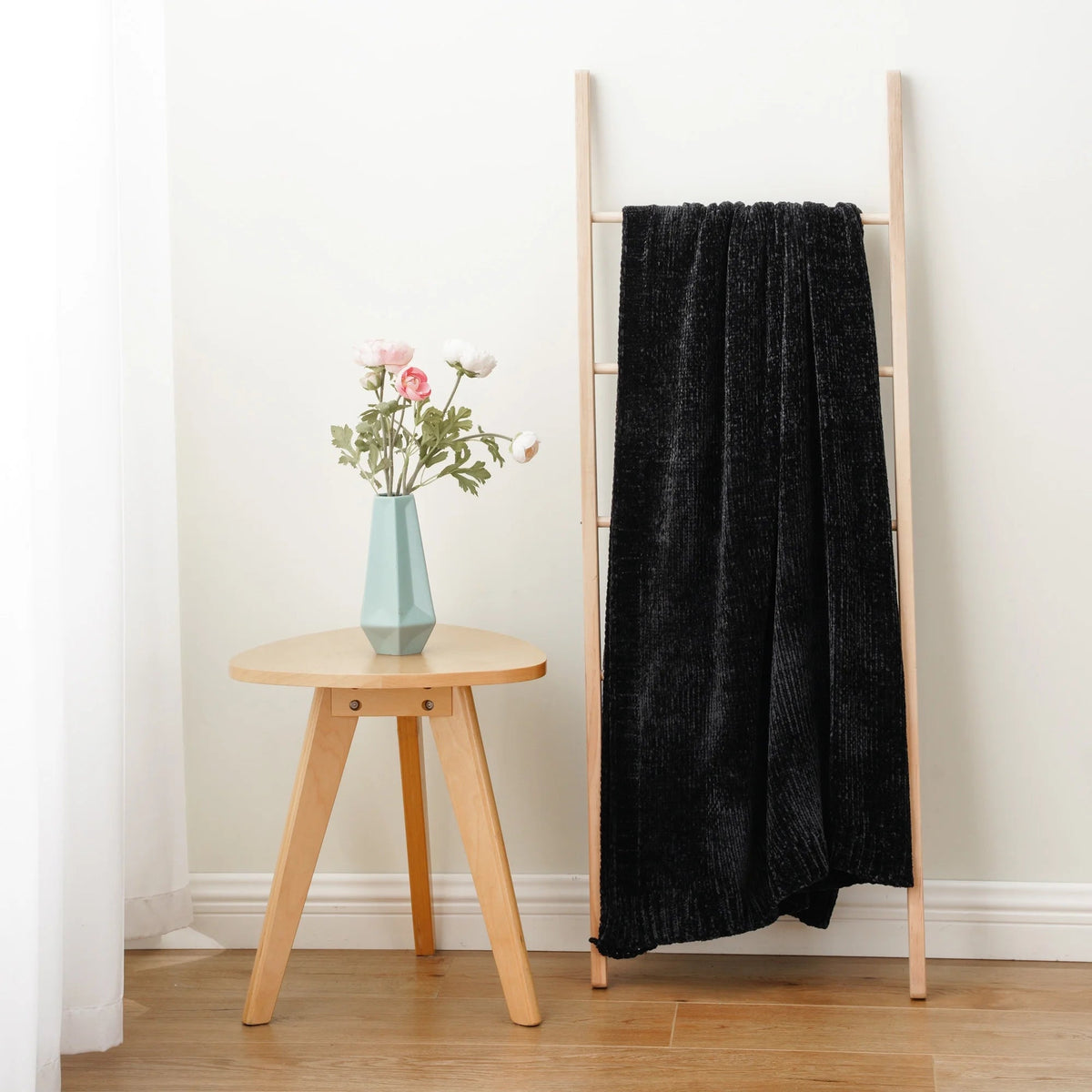 Black Chenille Throws for Couch,Soft Lightweigt Knitted Blanket for Living Room,51"X 67"