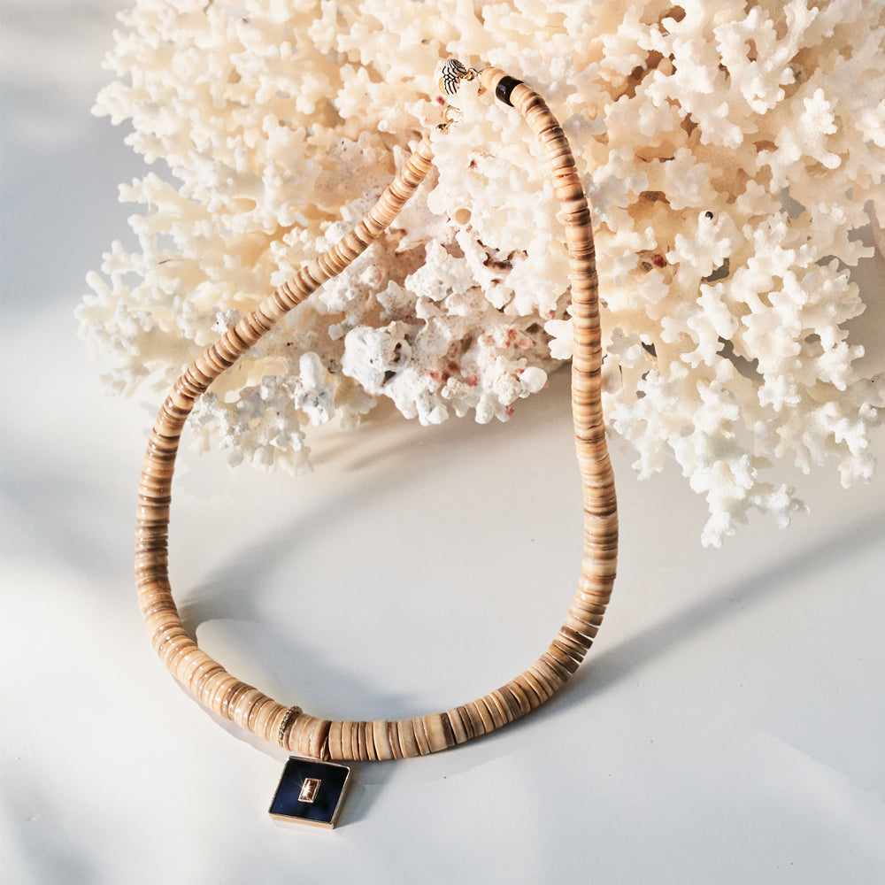 Claro Oscuro Necklace