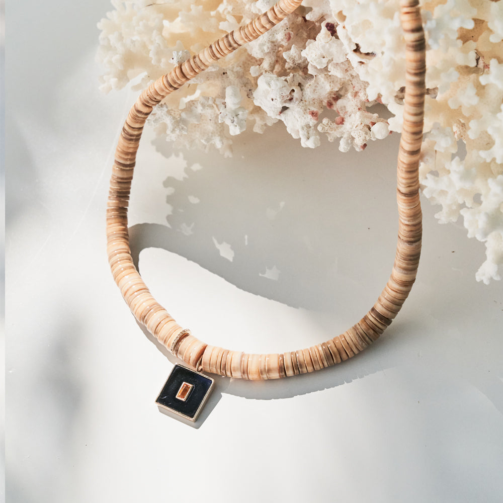 Claro Oscuro Necklace