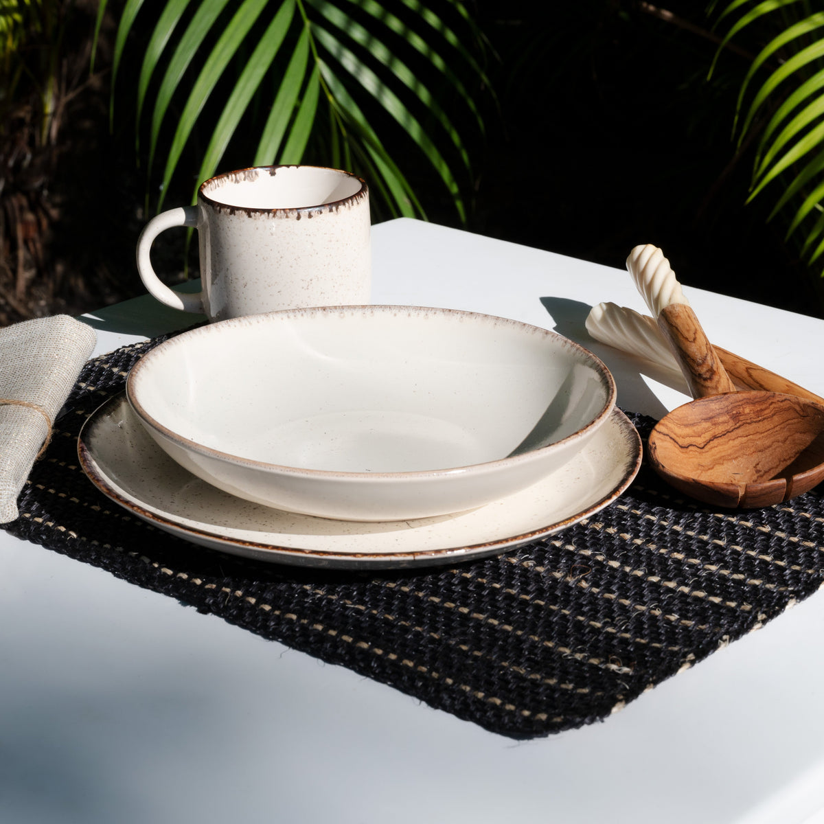 Natural Fiber Placemats | Set of 6 | Black