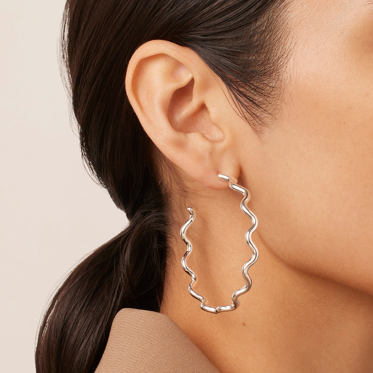 Squiggle Hoops - Silver O/S