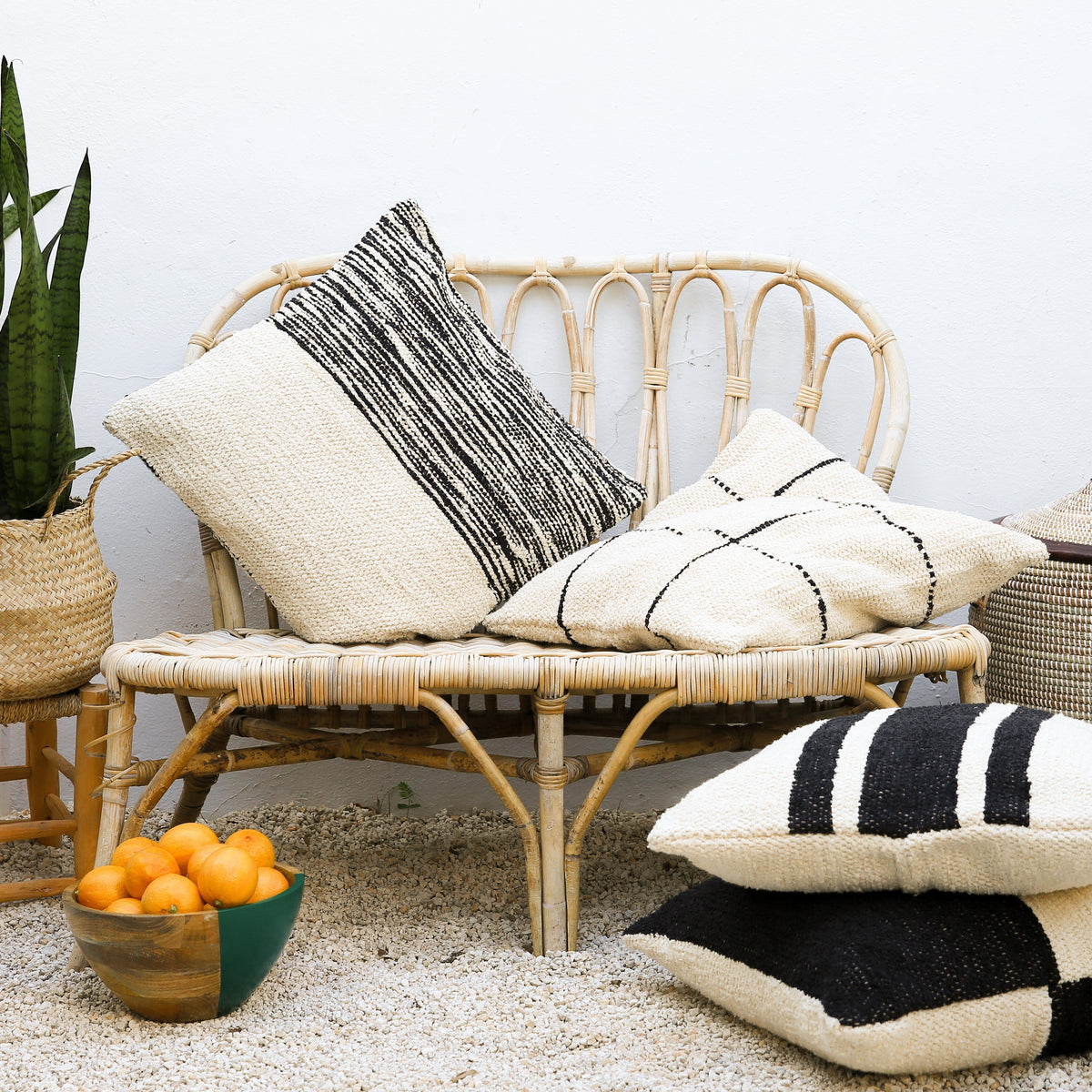 Blended Color Block Cushion | Cream & Navy