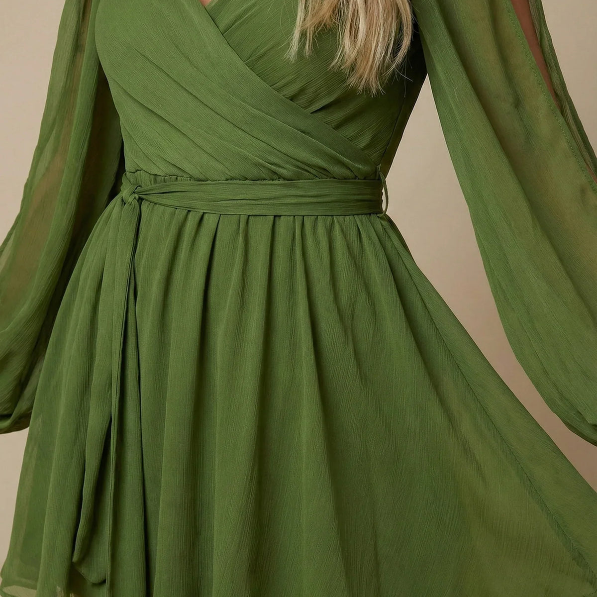 Layla | Mini Dress with Balloon Sleeves