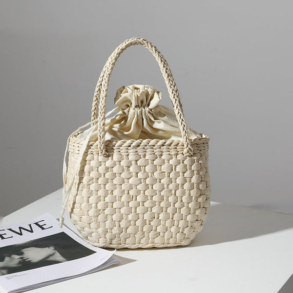Vintage Woven Straw Bag – Timeless Artisan Statement Piece