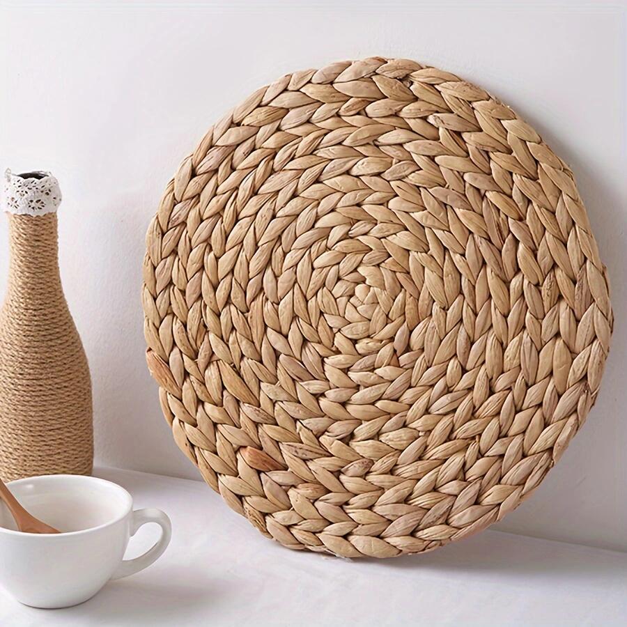 Artisan Gourd Fiber Trivets – Natural & Heat-Resistant Table Guardians