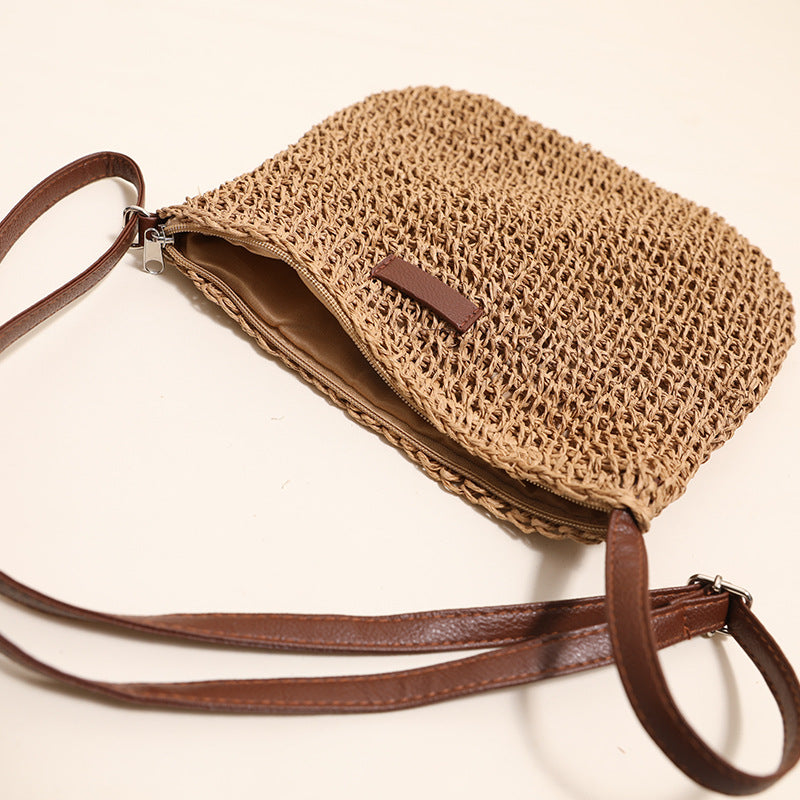 Minimalist Woven Straw Tote – Effortless Organic Shoulder Bag