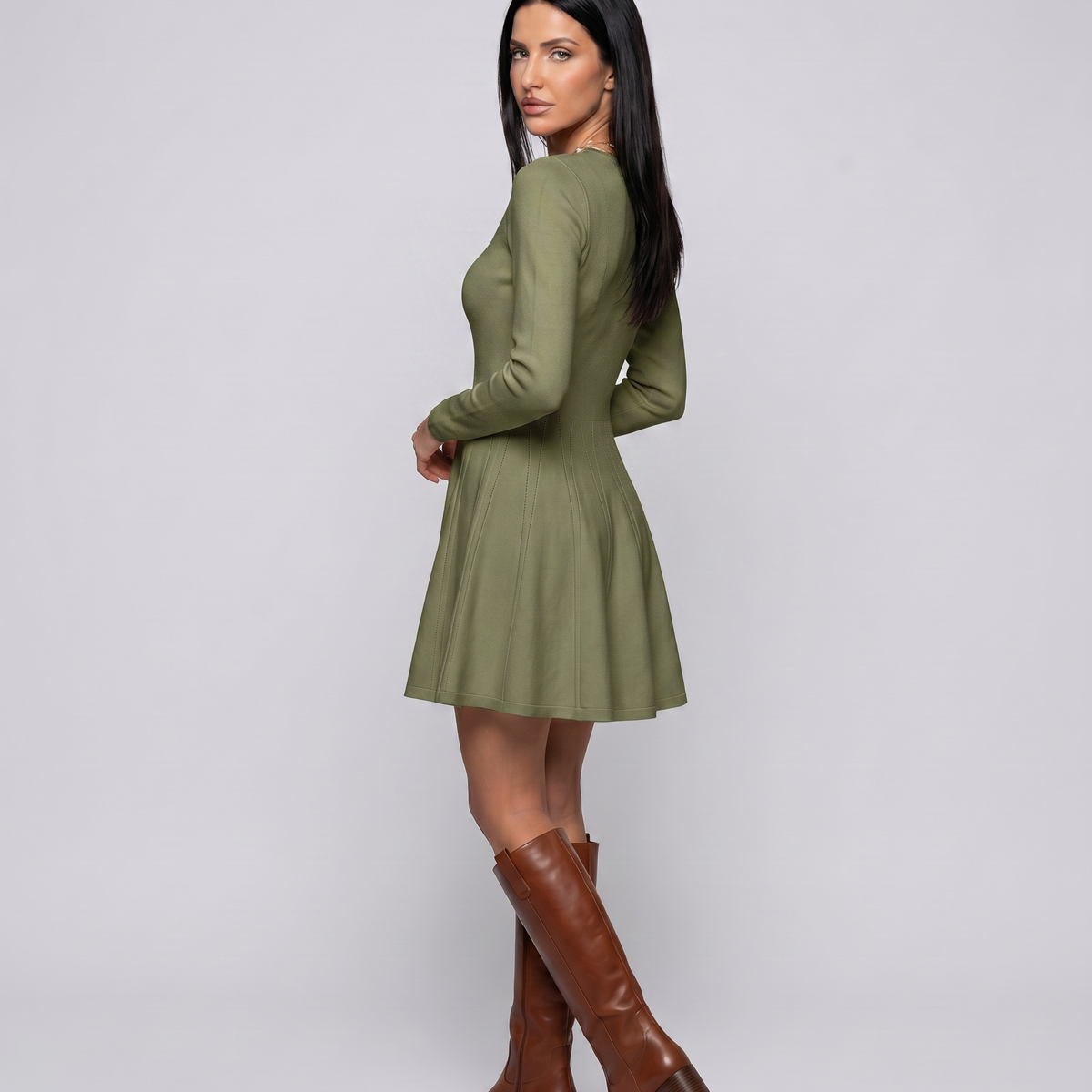 Brynn | Mini Dress with Long Sleeves and Flared Skirt