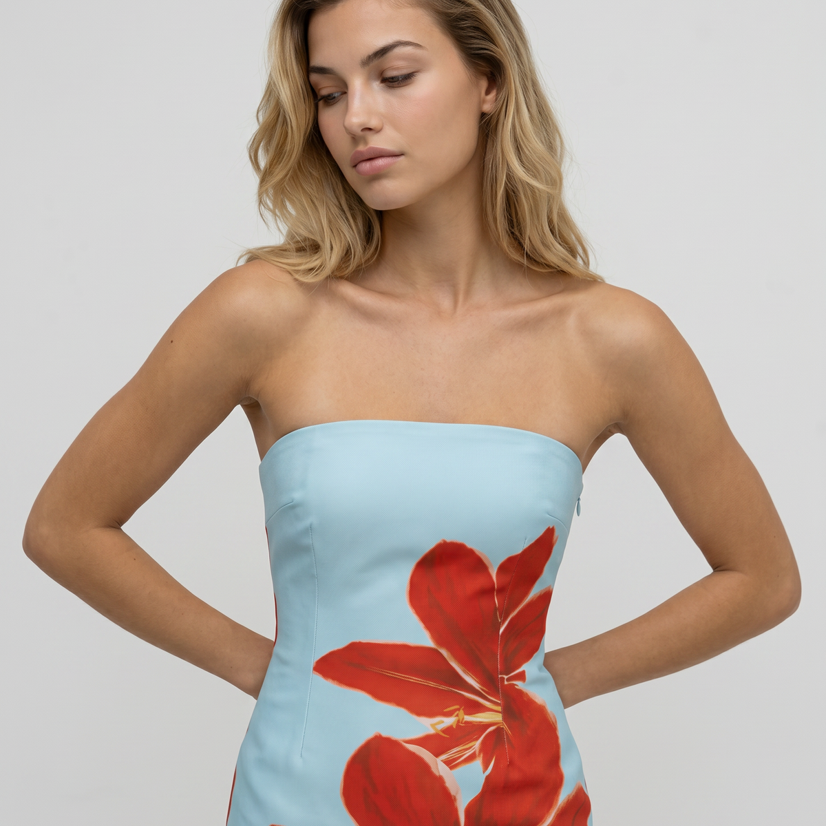 Sheena | Strapless Mini Dress with Floral Print