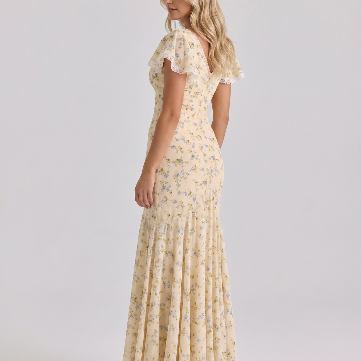 Nicole | Maxi Dress with Floral Print and Lace Trim