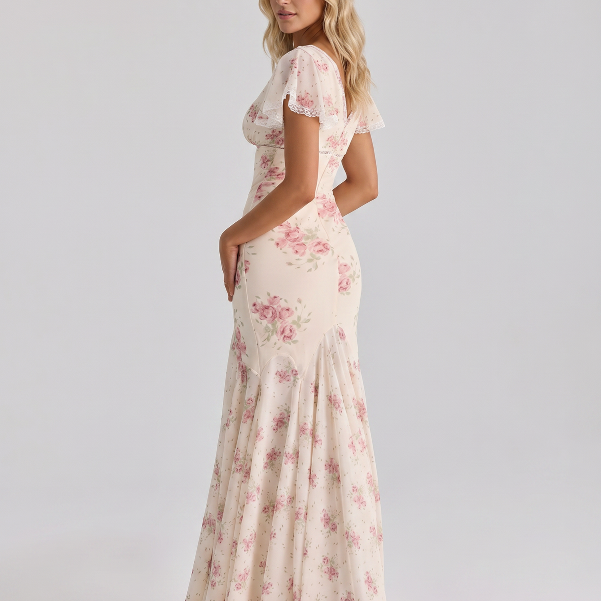 Nicole | Maxi Dress with Floral Print and Lace Trim