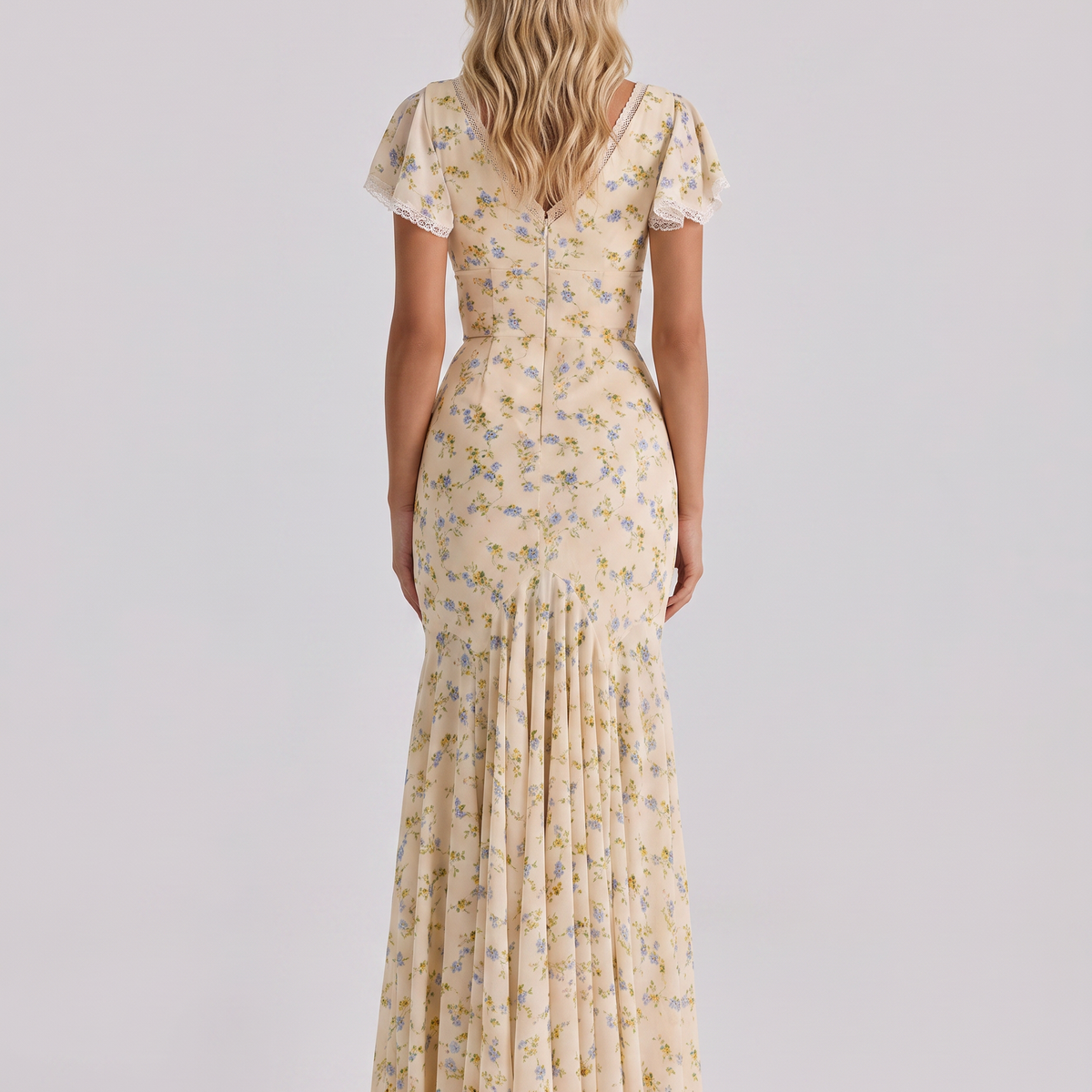 Nicole | Maxi Dress with Floral Print and Lace Trim