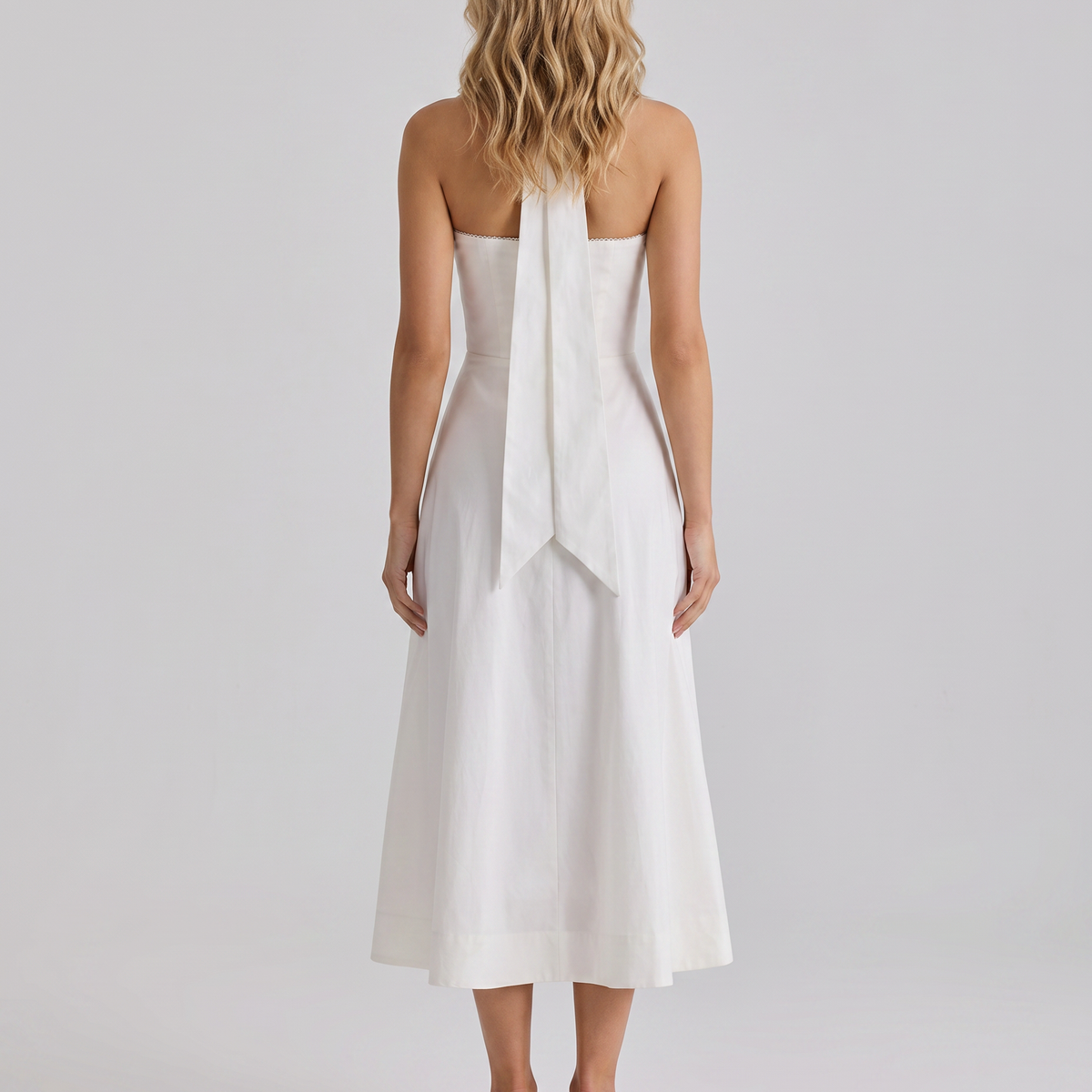 Loretta | Midi Dress with Halter Neck and Button Front