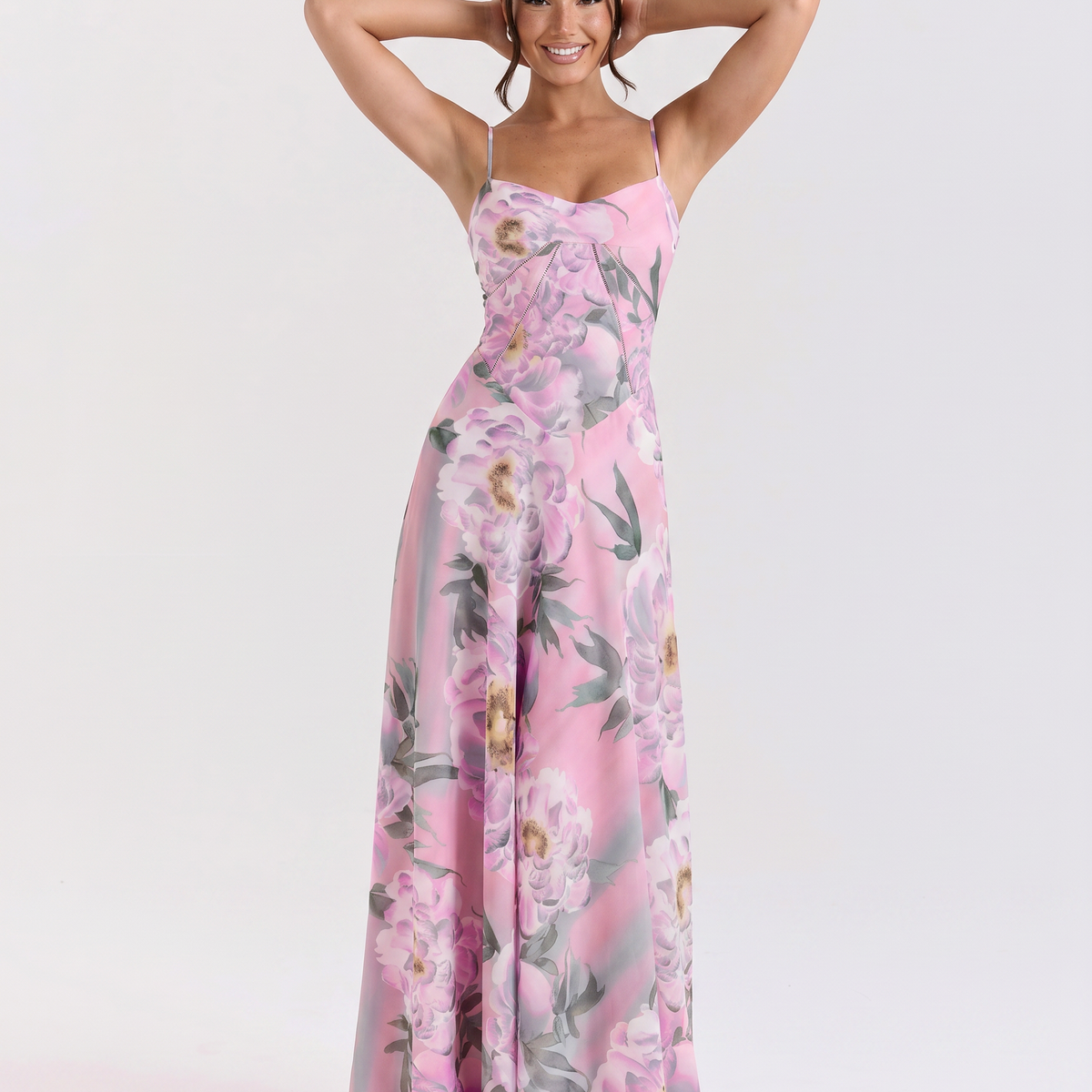Lottie | Maxi Dress with Floral Print and Lace-Up Back
