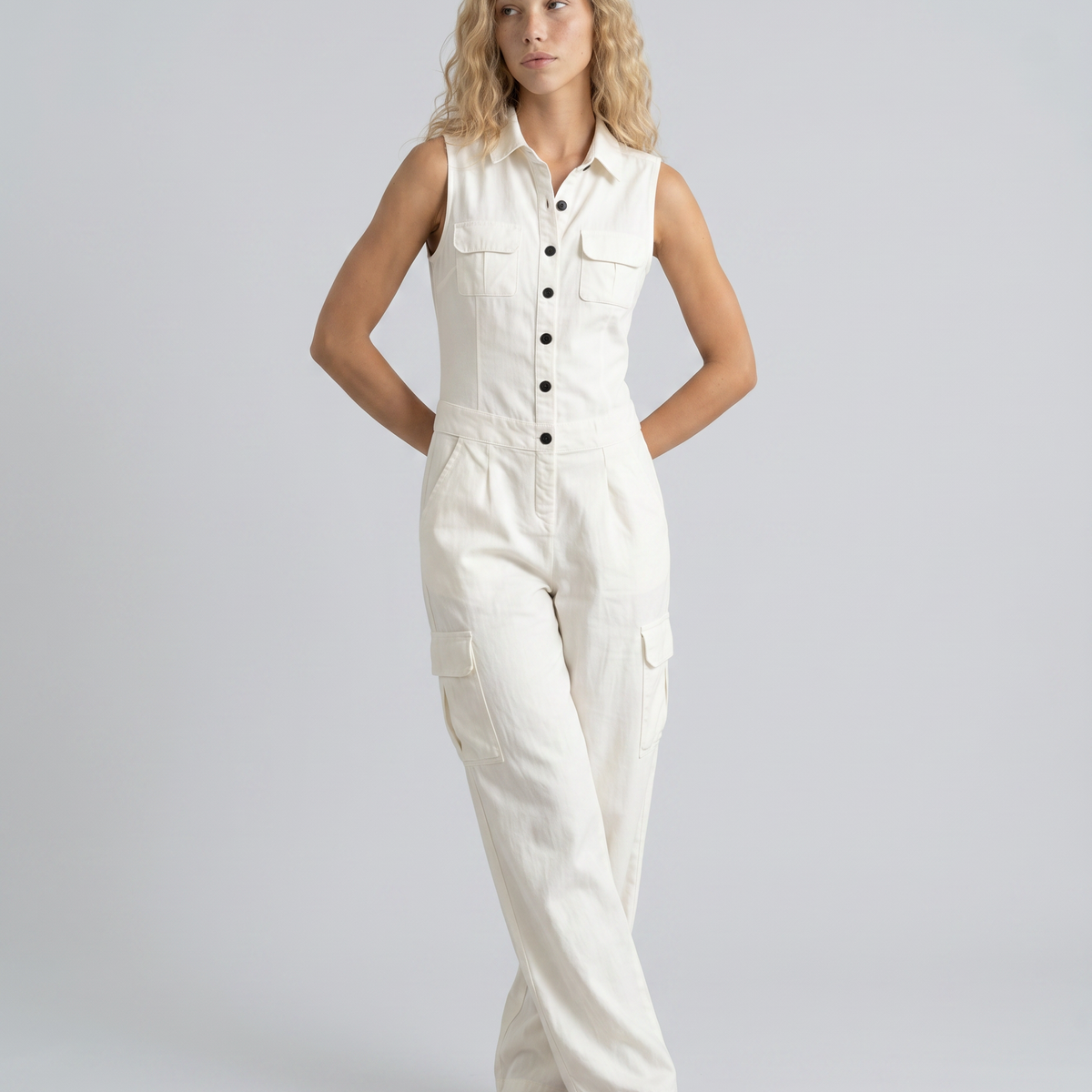 Fran | Sleeveless Single-Breasted Jumpsuit