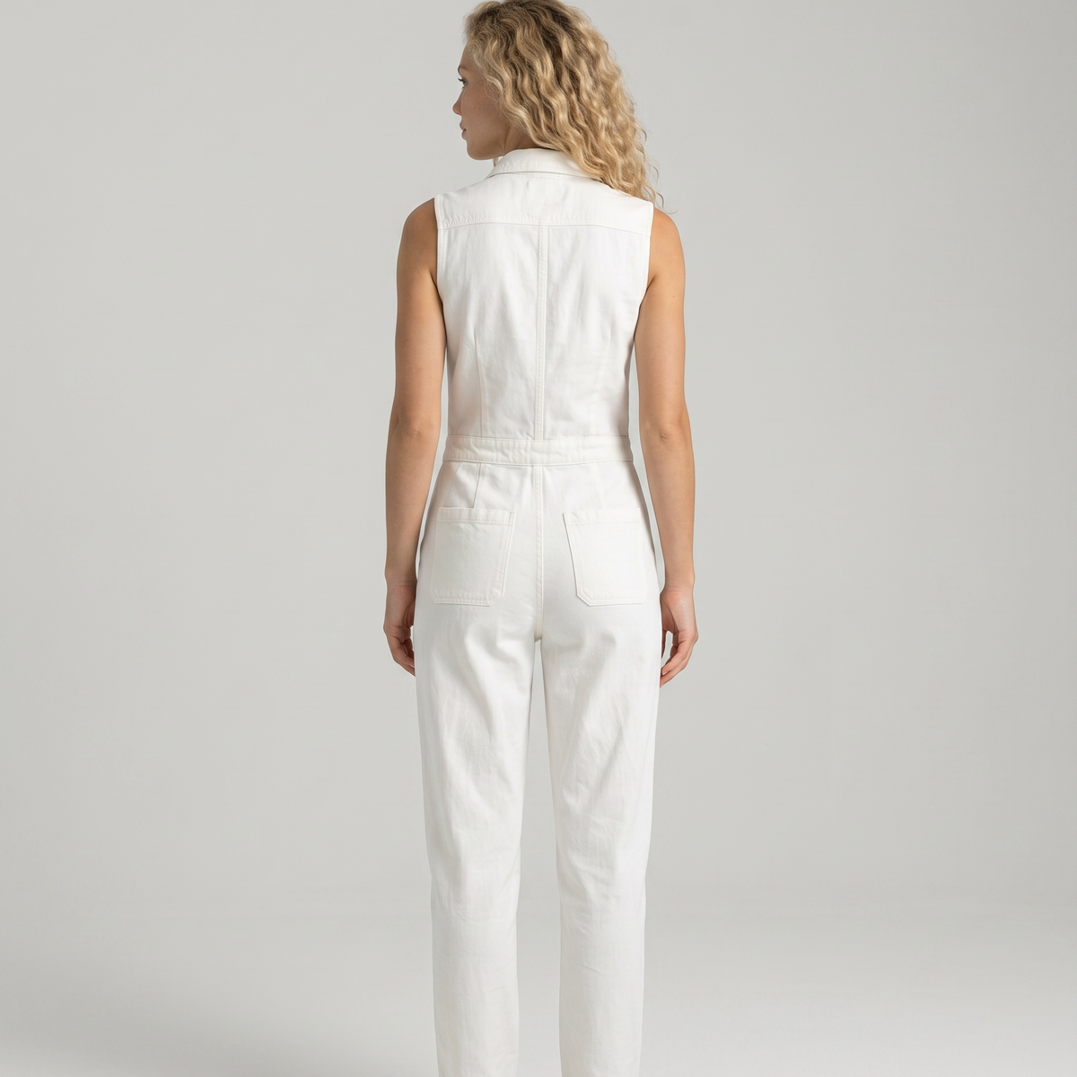 Fran | Sleeveless Single-Breasted Jumpsuit
