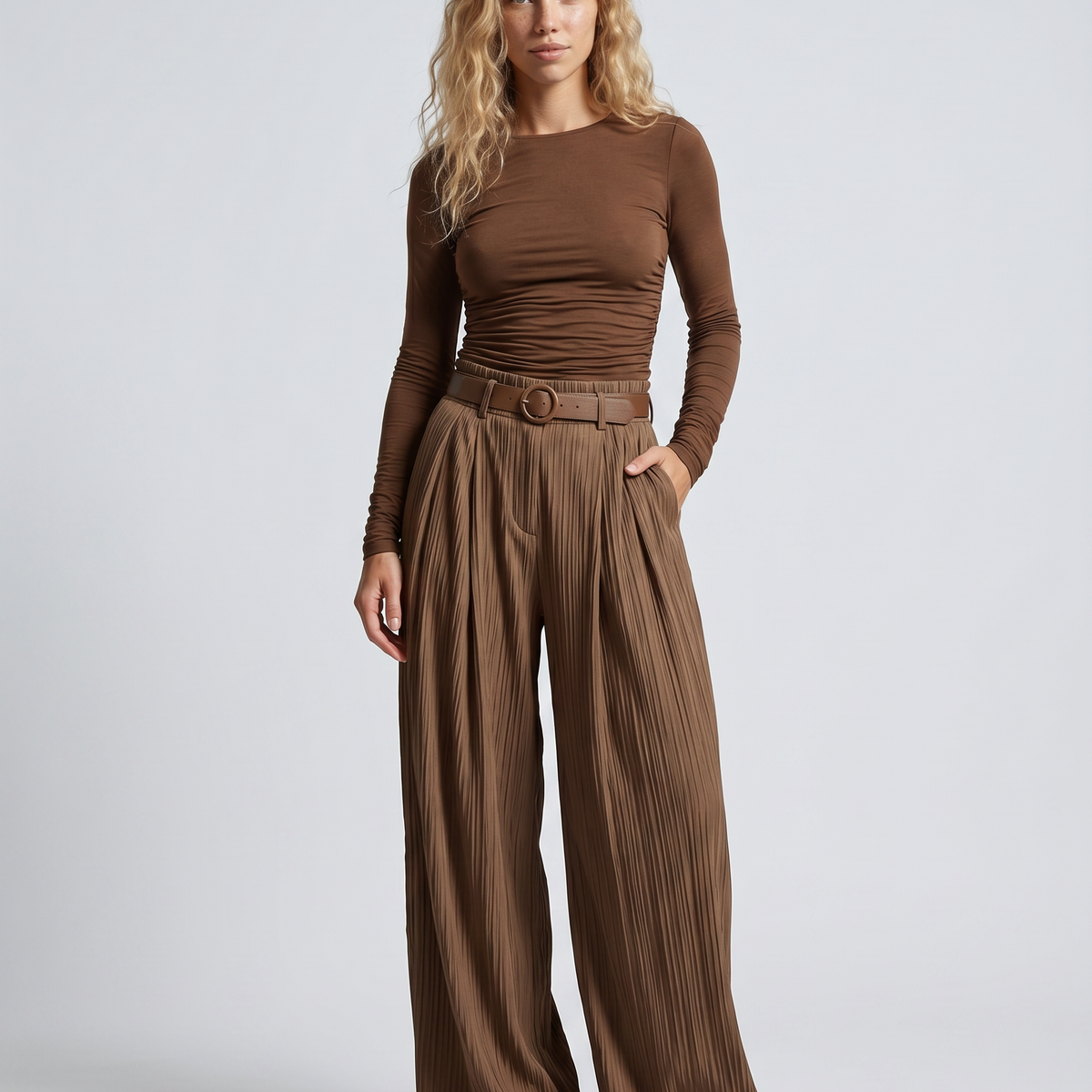 Liz | Wide-Leg Pleated Trousers