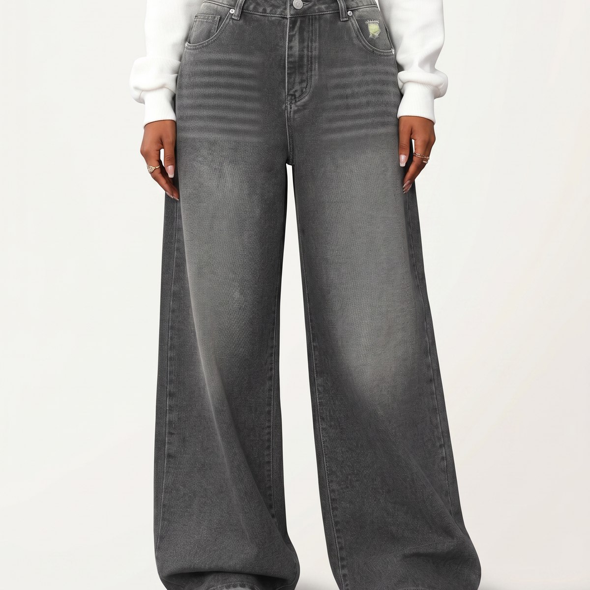 Tricia | Wide-Leg Jeans with Distressed Detail