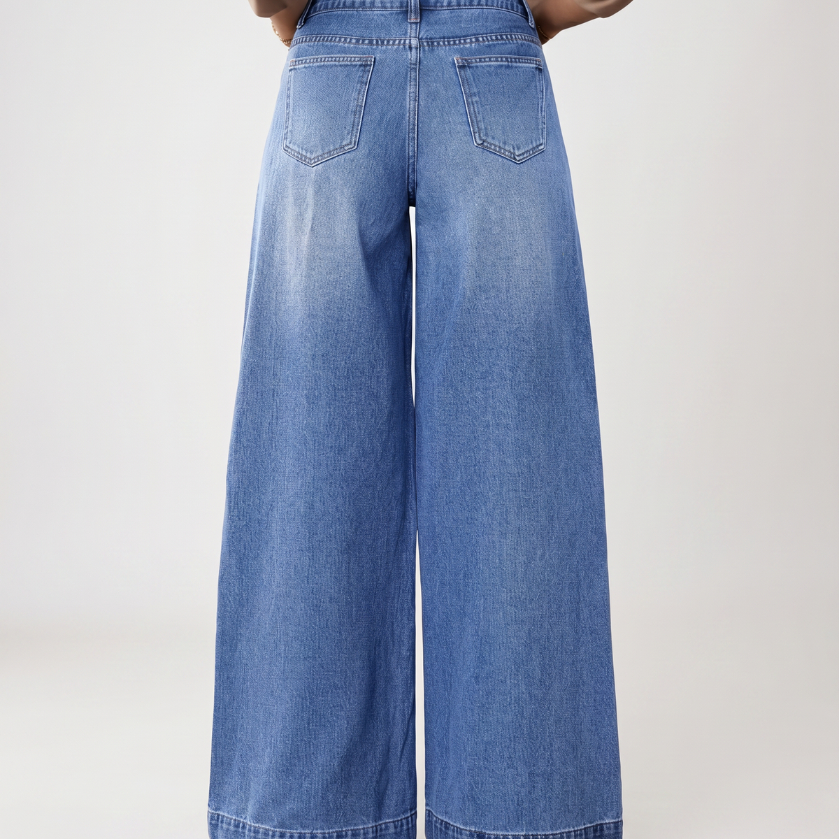 Marisol | Wide-Leg Jeans with Button Front