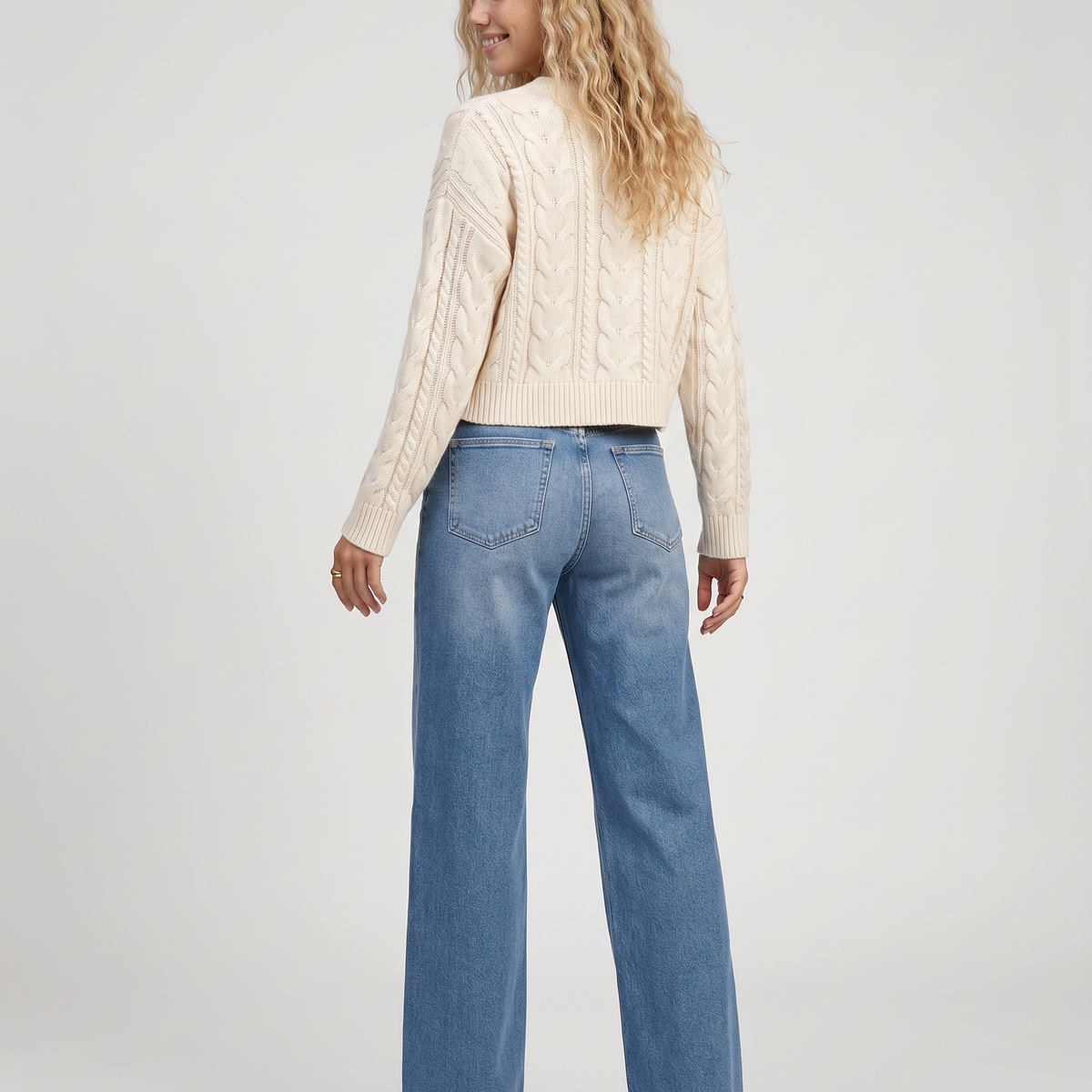 Kari | Wide-Leg Jeans with Frayed Hem
