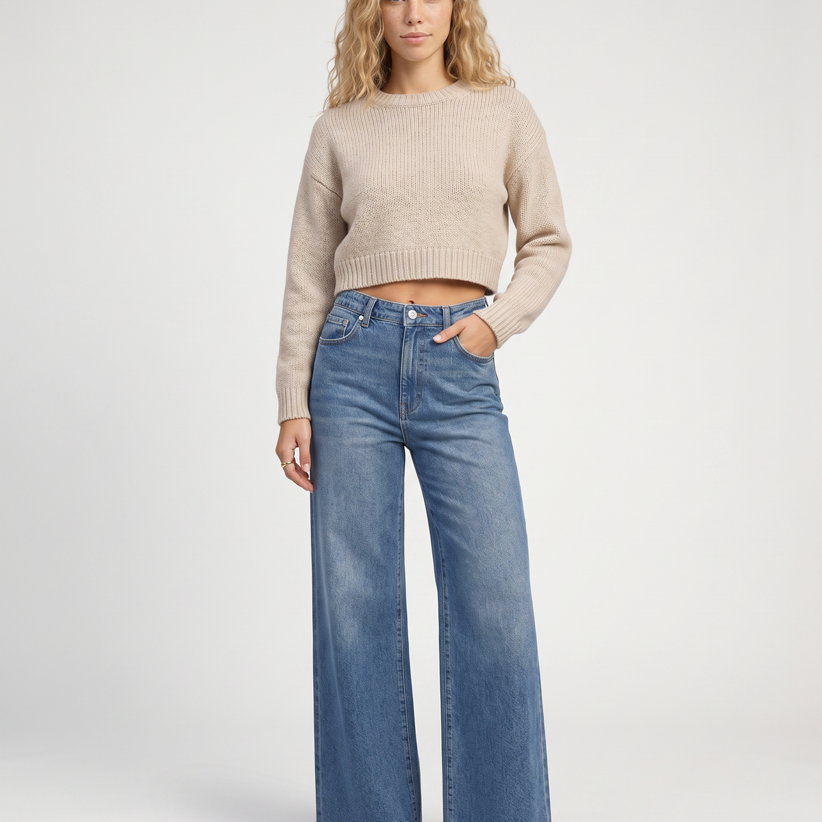 Kari | Wide-Leg Jeans with Frayed Hem