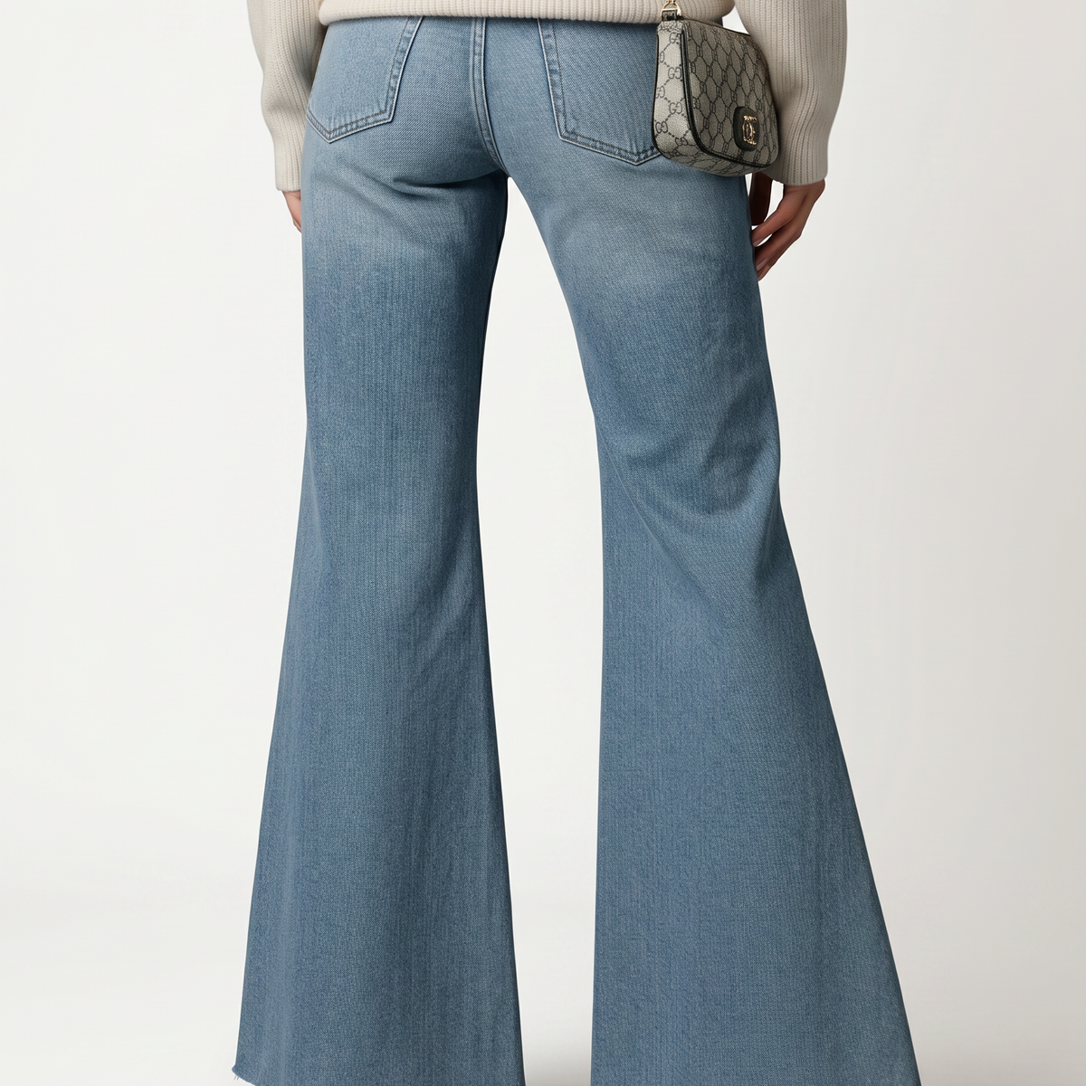 Alana | Flare Jeans with Washed Finish