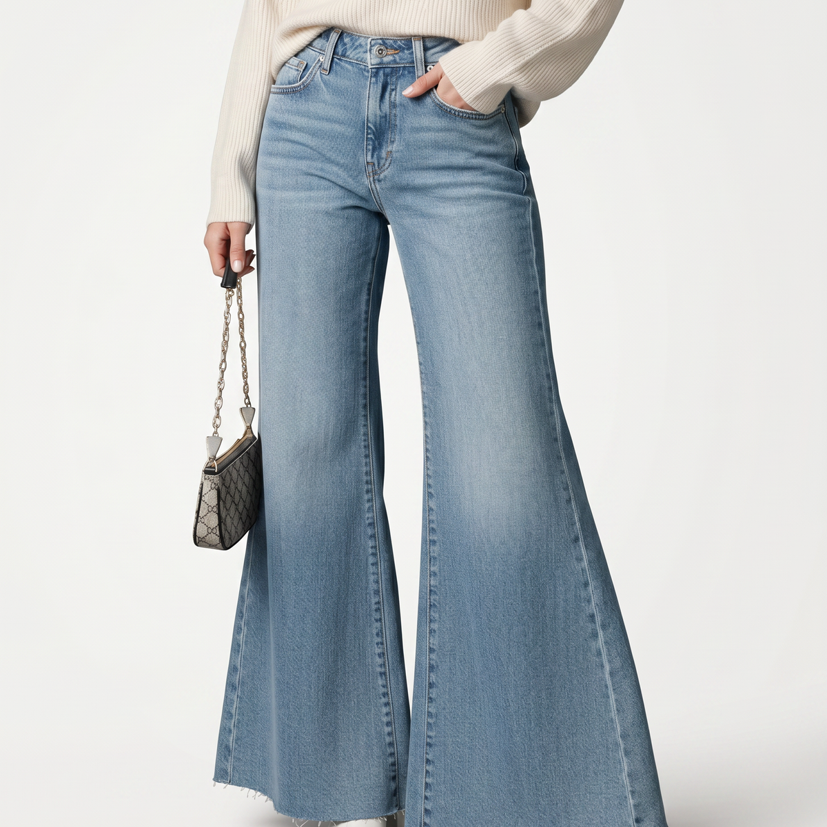 Alana | Flare Jeans with Washed Finish