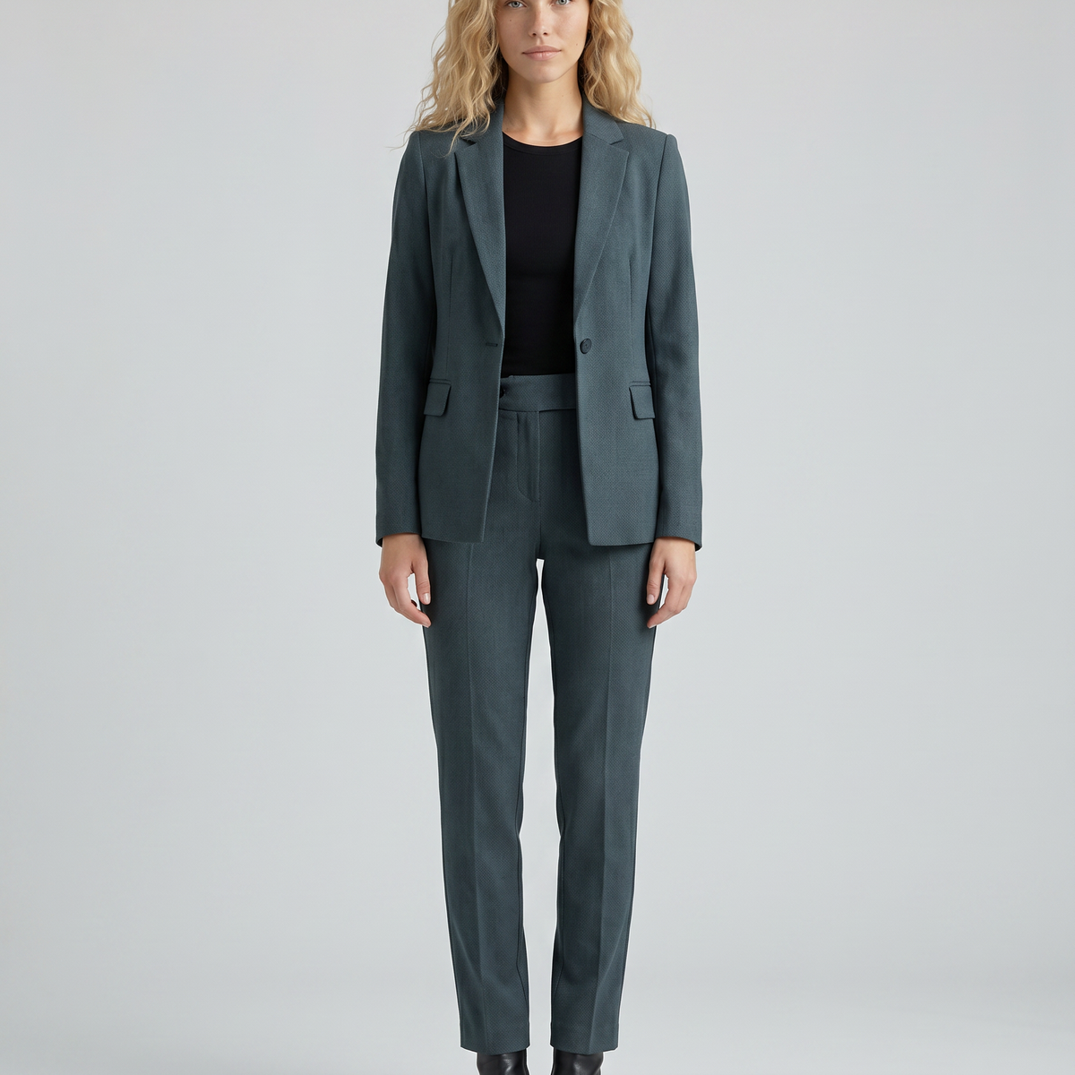Lillie | Blazer Set with Straight-Leg Trousers
