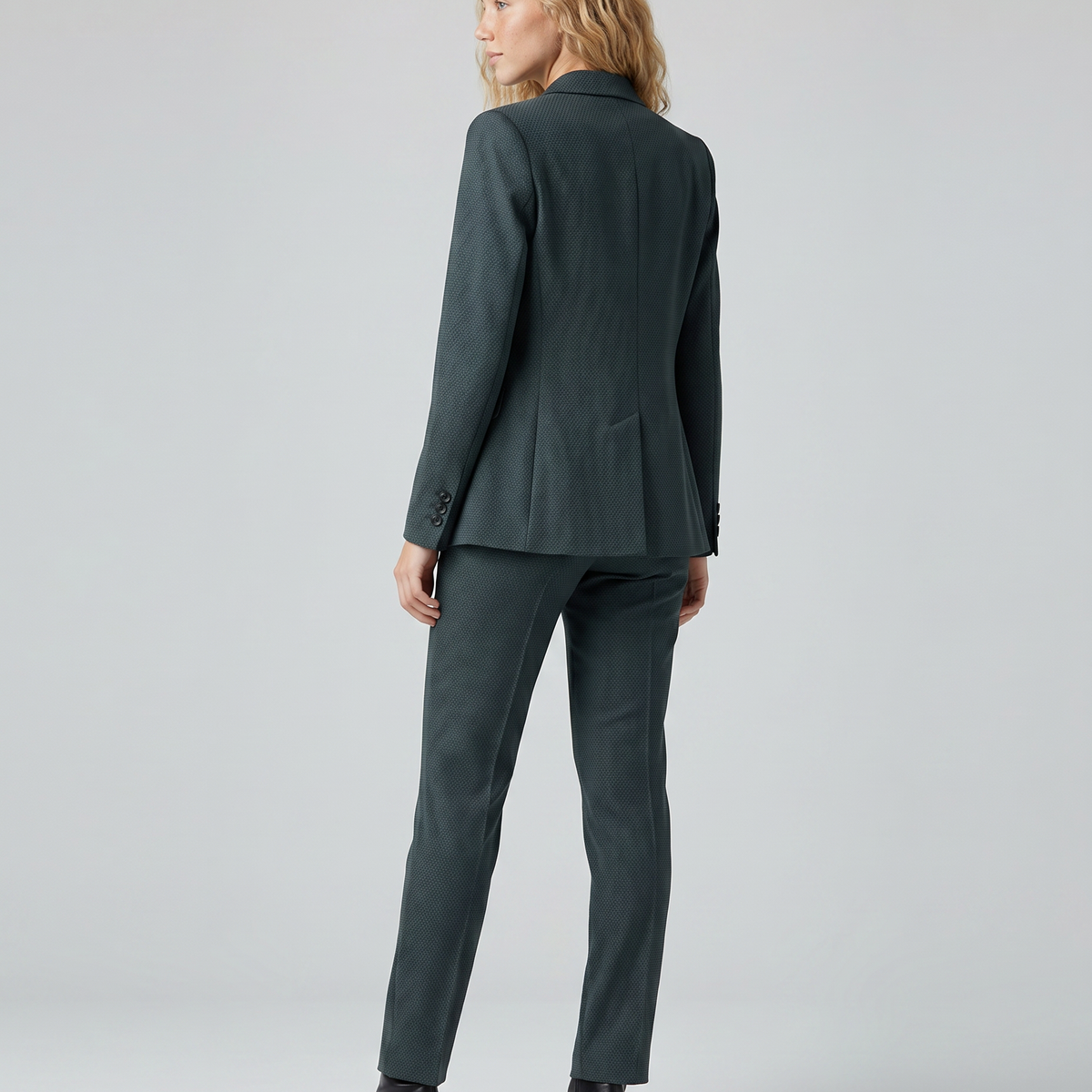 Lillie | Blazer Set with Straight-Leg Trousers