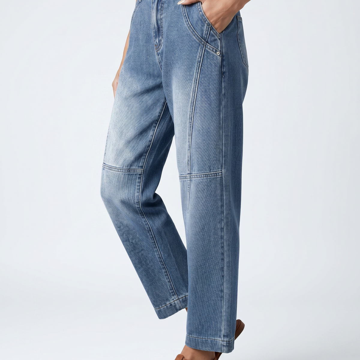 Marilyn | Straight-Leg Jeans with Seam Detailing
