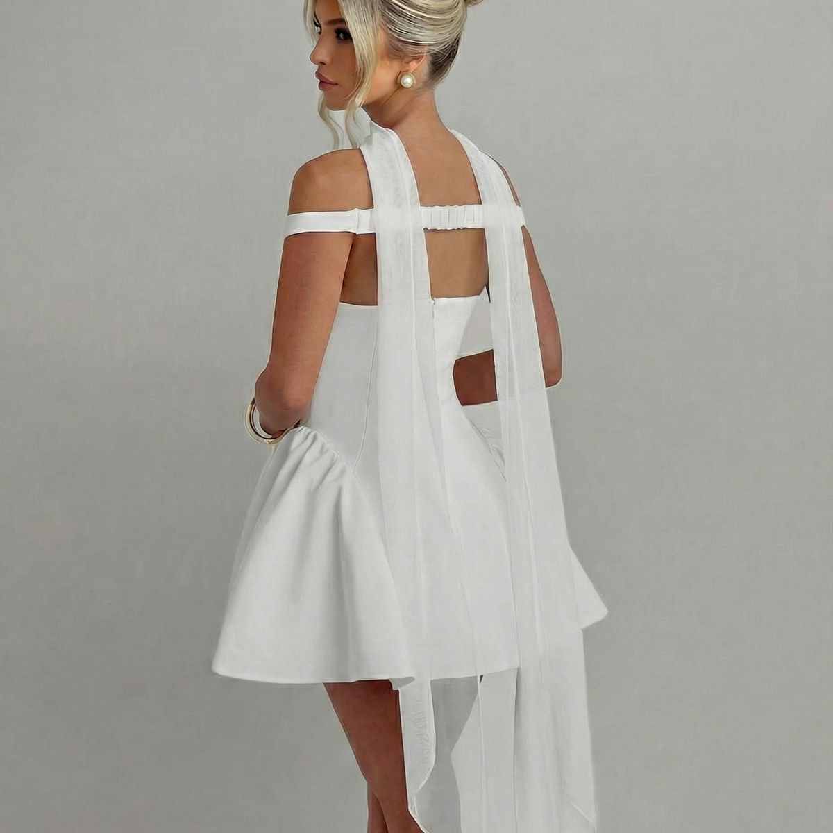 Serina | Mini Dress with Off-Shoulder Neckline