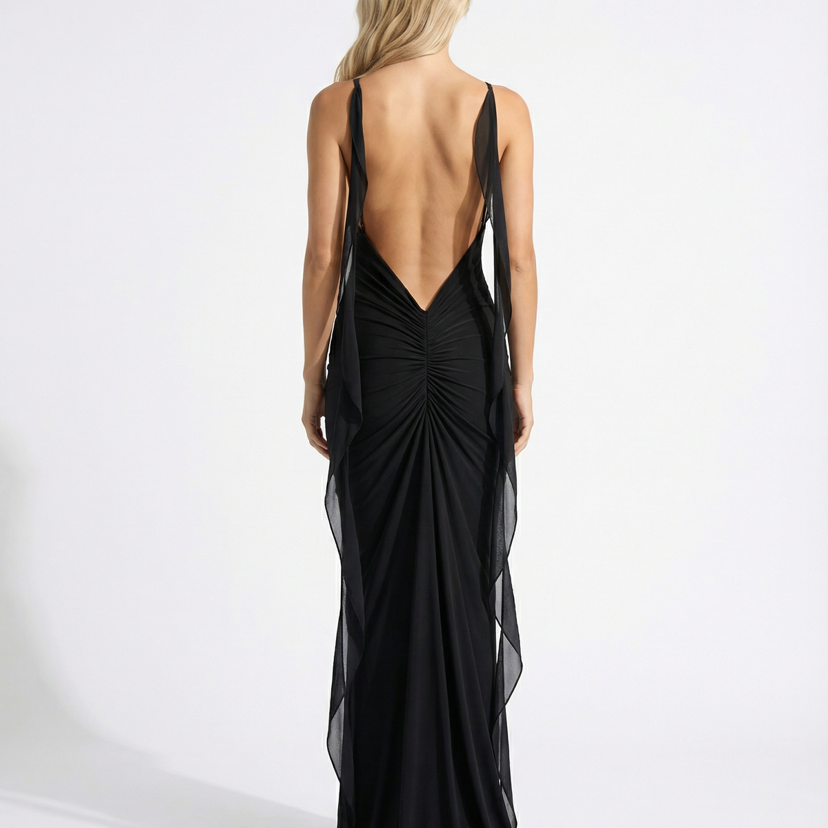 Kaitlyn | Maxi Dress with Backless Ruched Silhouette