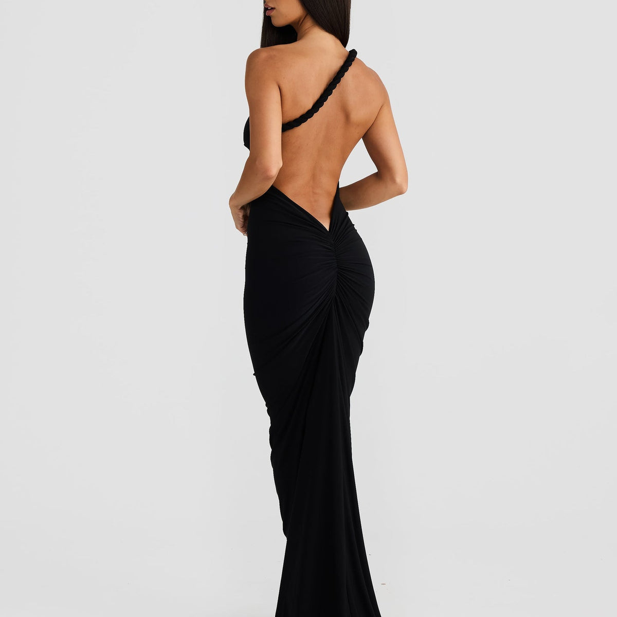 Linda | Maxi Dress with Asymmetric Neckline and Backless Detail