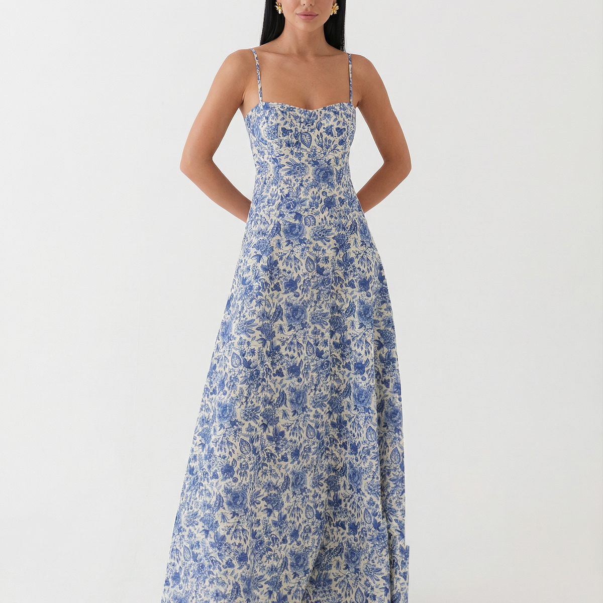 Tricia | Maxi Dress with Sweetheart Neckline