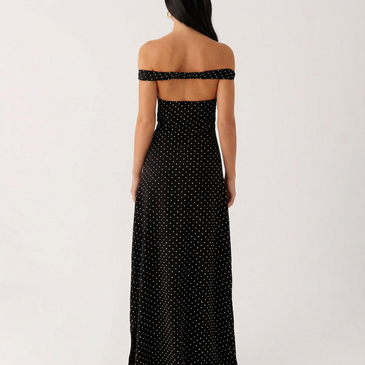 Eileen | Off-Shoulder Maxi Dress with Sweetheart Neckline