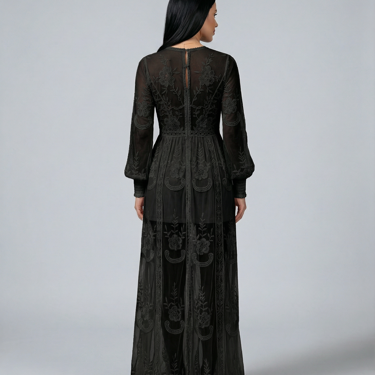 Maxine | Lace Maxi Dress with Long Sleeves
