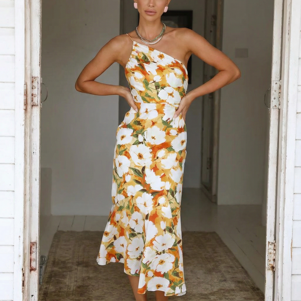 Lizzie | Midi Dress with One Shoulder and Floral Print