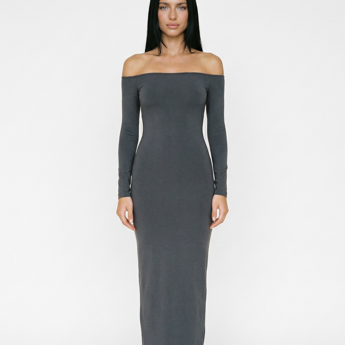 Robbie | Off Shoulder Maxi Dress with Long Sleeves