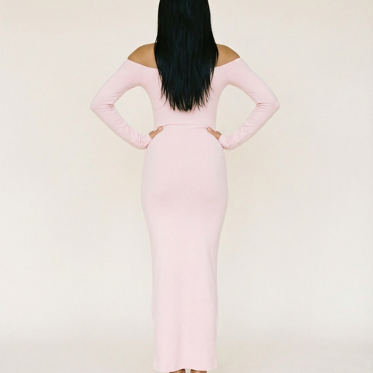 Robbie | Off Shoulder Maxi Dress with Long Sleeves