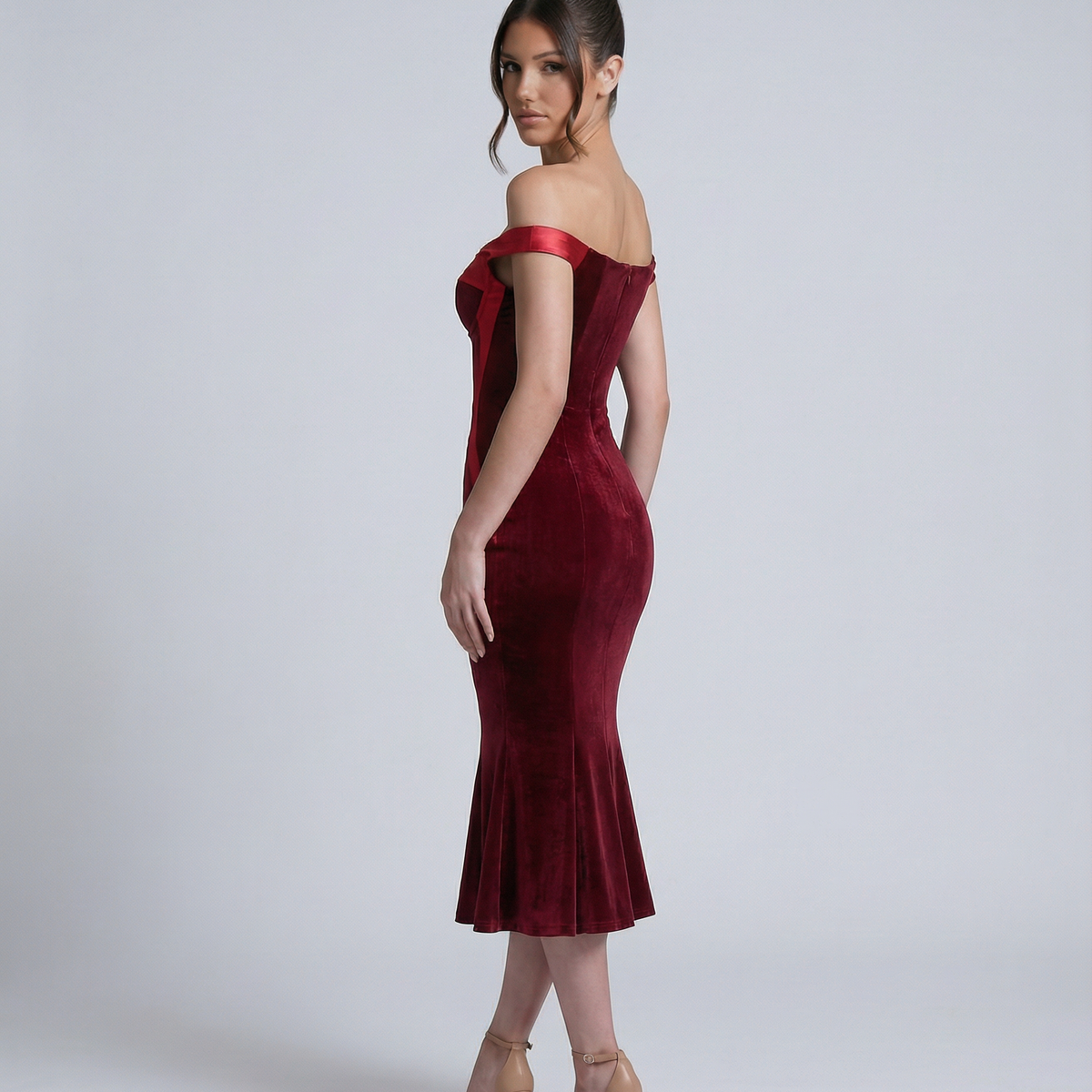 Vianey | Off-Shoulder Midi Dress with Mermaid Hem