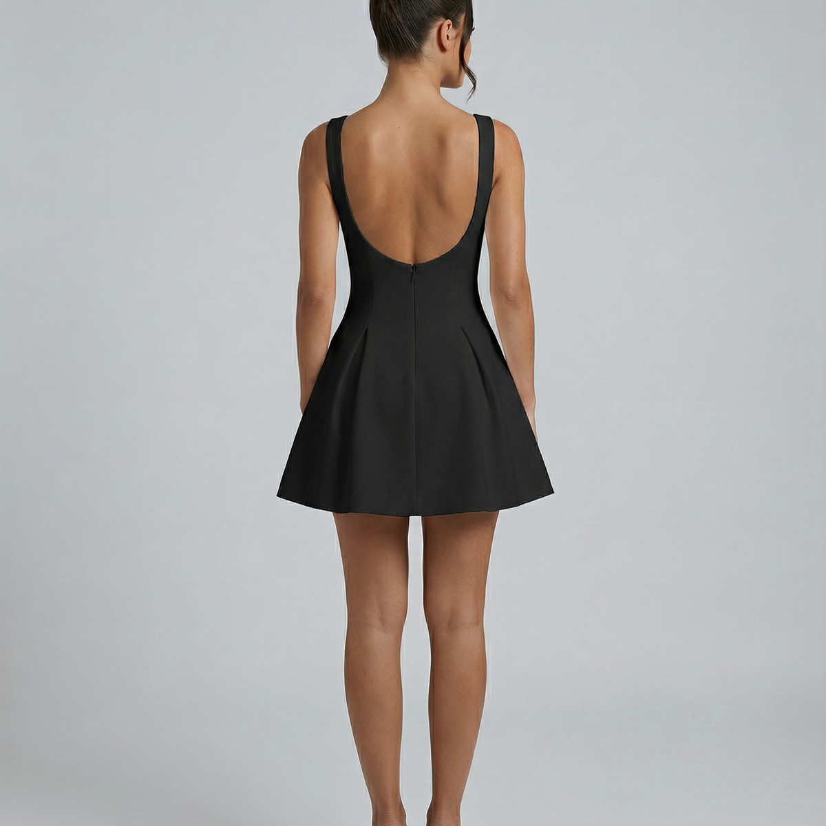 Gloria | Mini Dress with Open Back