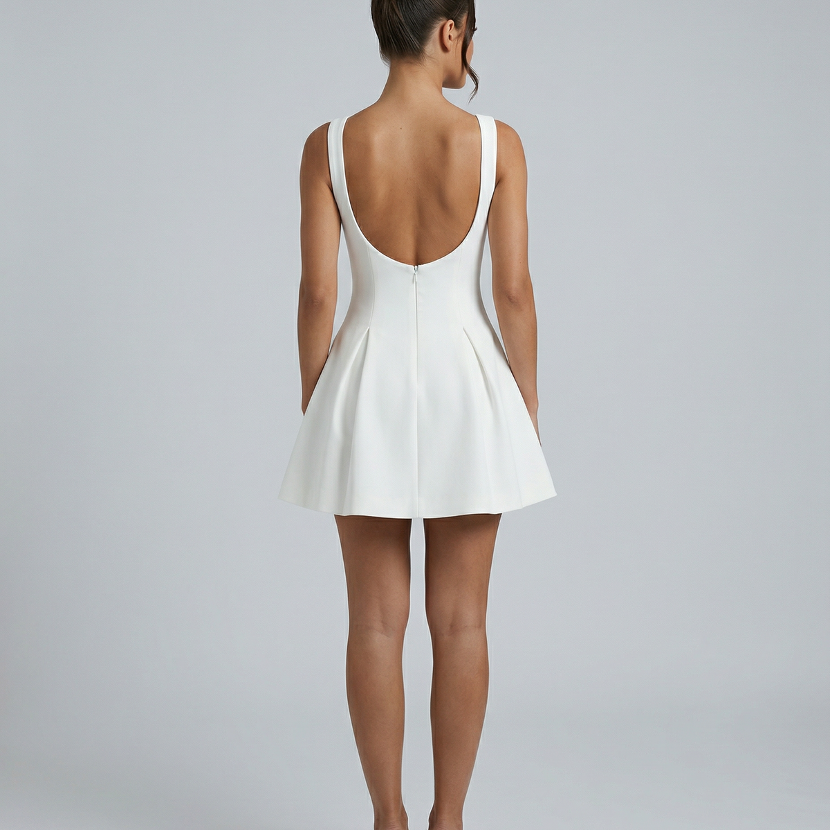 Gloria | Mini Dress with Open Back