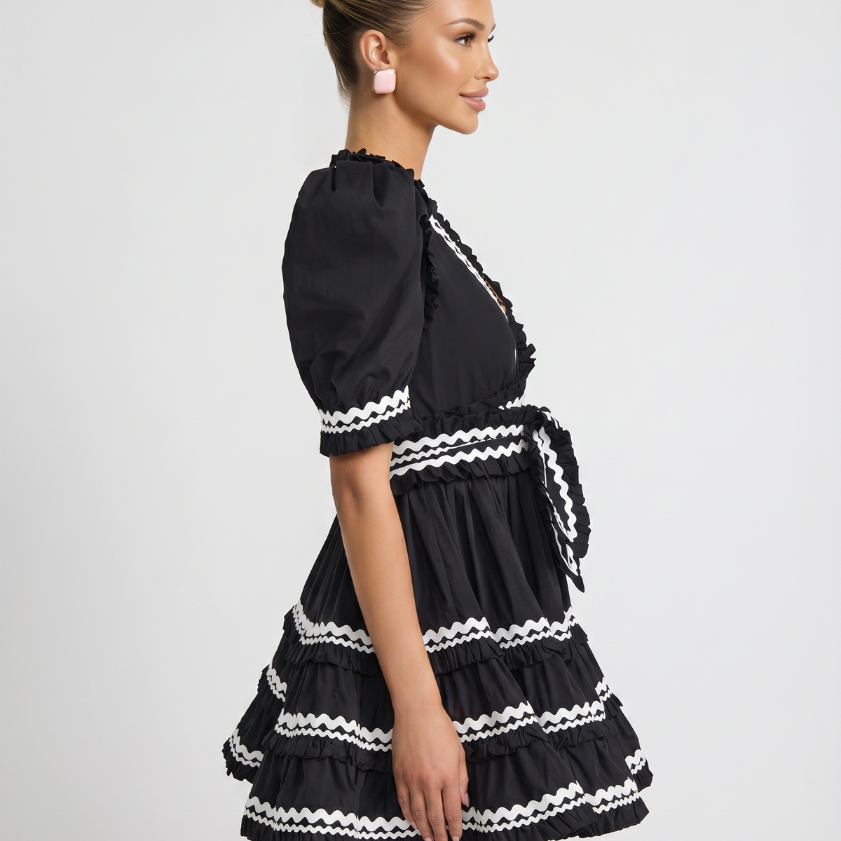 Nellie | Mini Dress with Puff Sleeves and Ruffle Trim