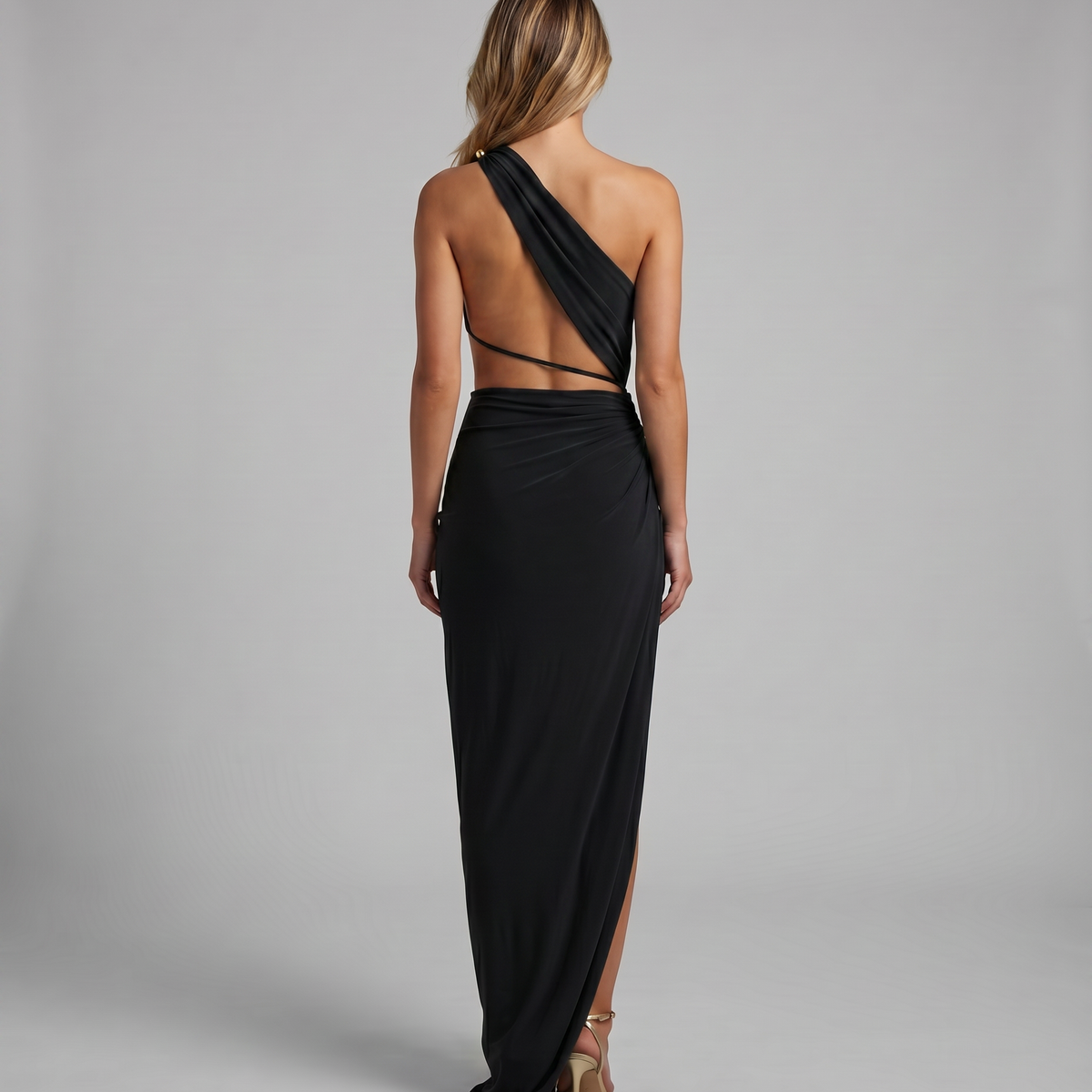 Jocelyn | Maxi Dress with Asymmetrical Cut-Out