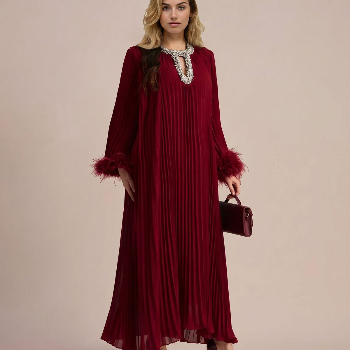 Felicia | Maxi Dress with Pleated Fabric and Feather Cuffs
