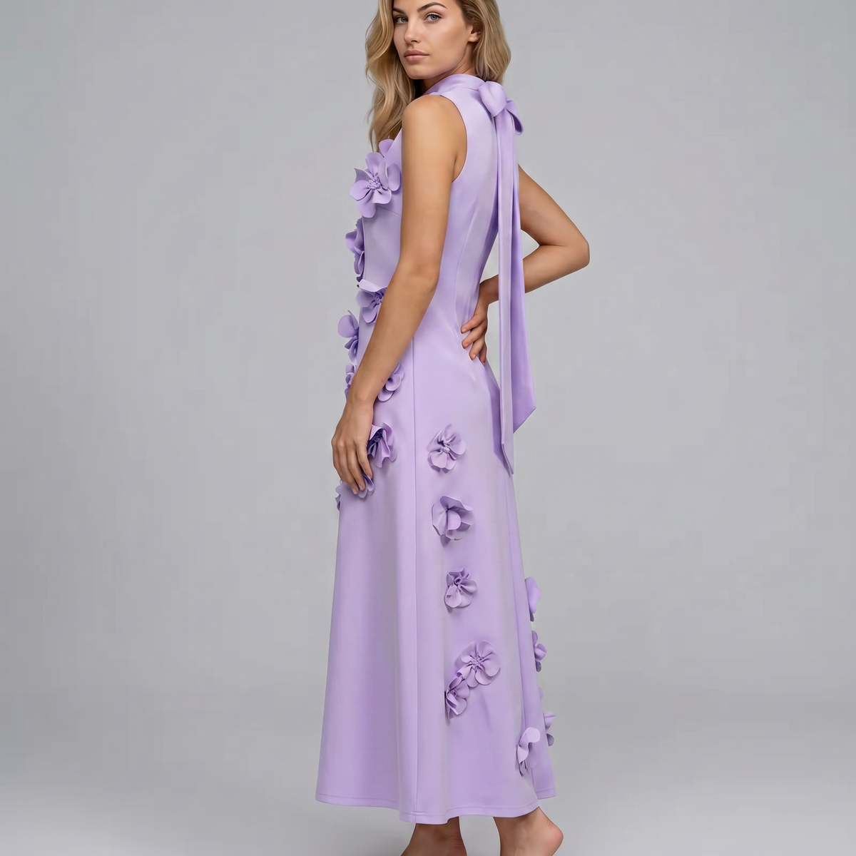 Shelia | Maxi Dress with Floral Appliqué and High Neck