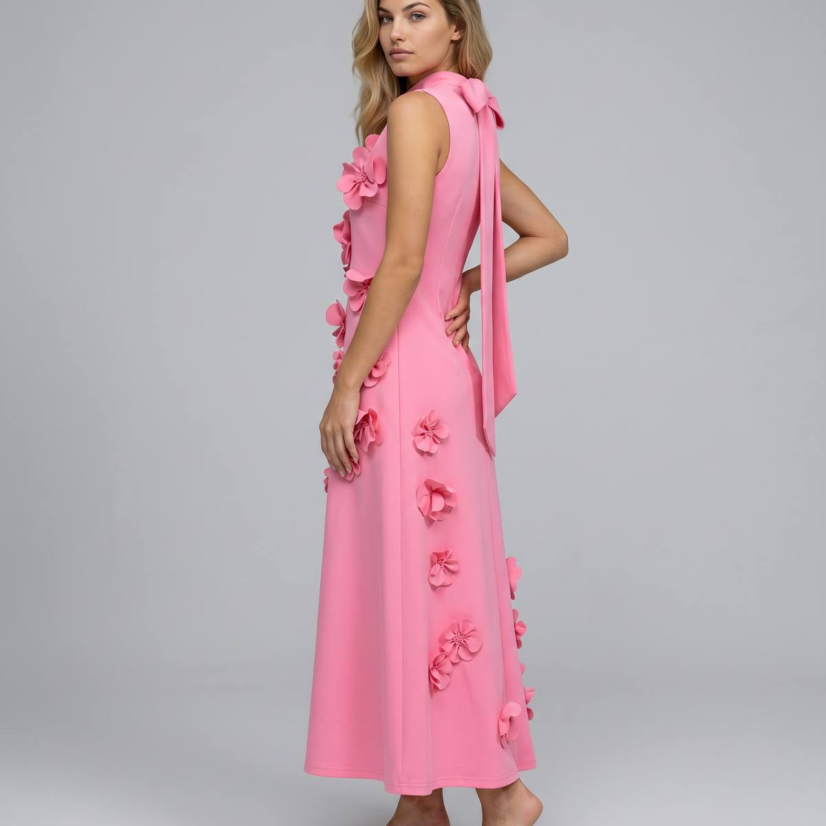 Shelia | Maxi Dress with Floral Appliqué and High Neck