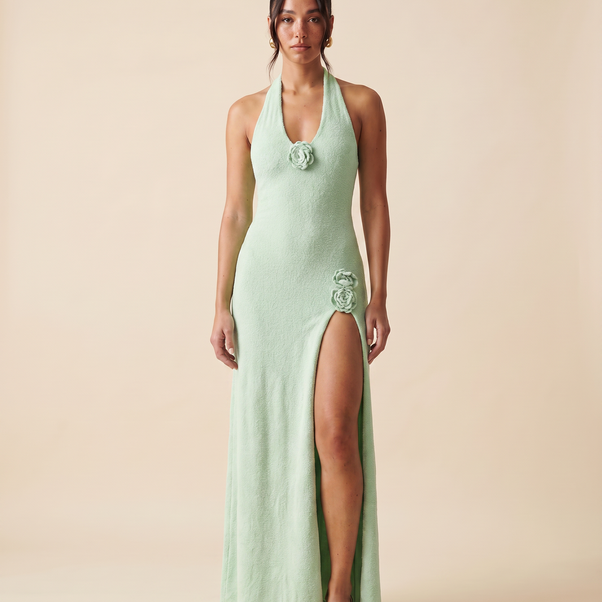 Beverly | Maxi Dress with Halter Neck and Floral Appliqué