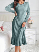 Gray green